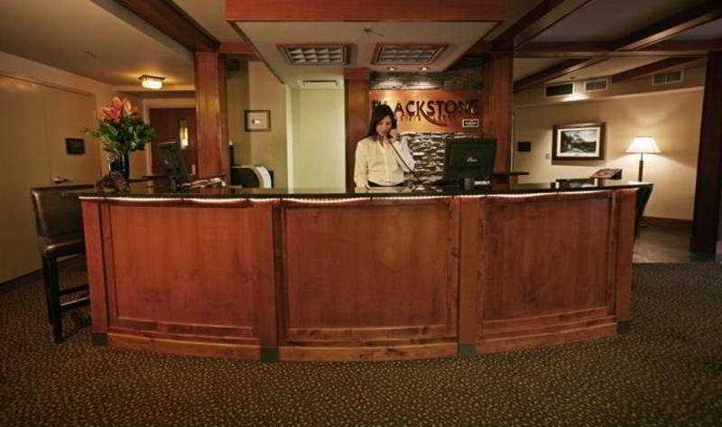 Blackstone Mountain Lodge By Clique Канмор Интерьер фото